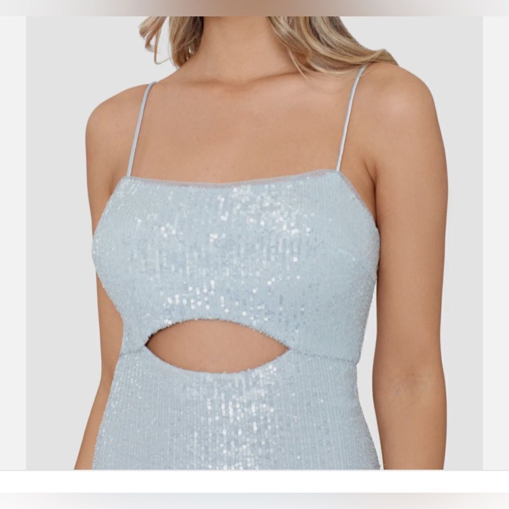 Xscape light blue sequin Evening Gown in size 6 - Picture 12 of 14